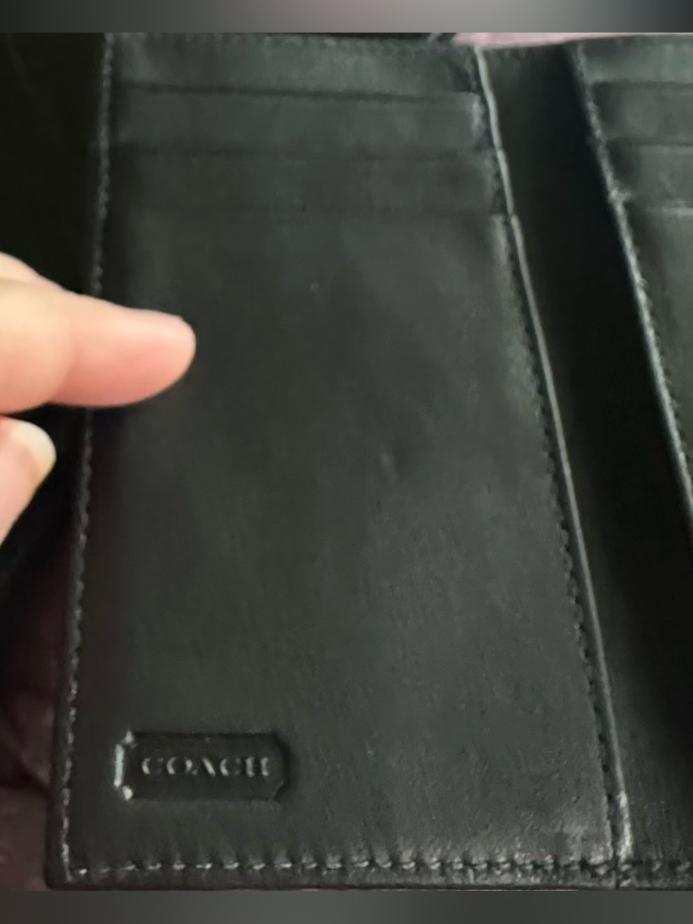 Vintage Coach mini leather Soho wallet with silver bucket flap closure - Picture 6 of 8